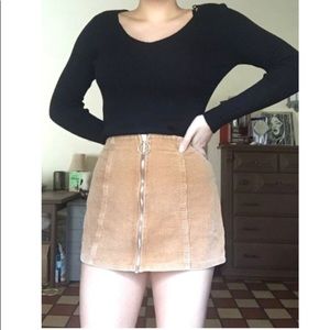Beige zip up skirt
